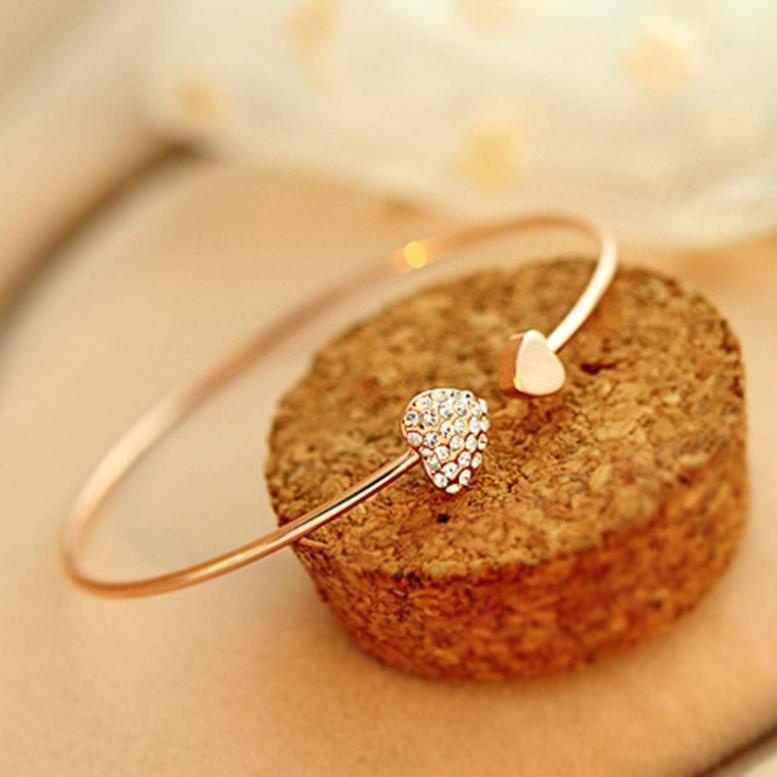 Lắc tay vòng tay trái tim nữ đẹp Hàn Quốc i61