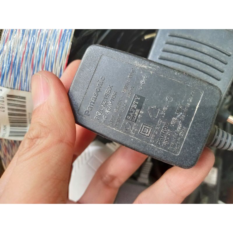 Adapter cho điện thoại bàn Panasonic 5.5v 6.5v 0.5a sài tốt.