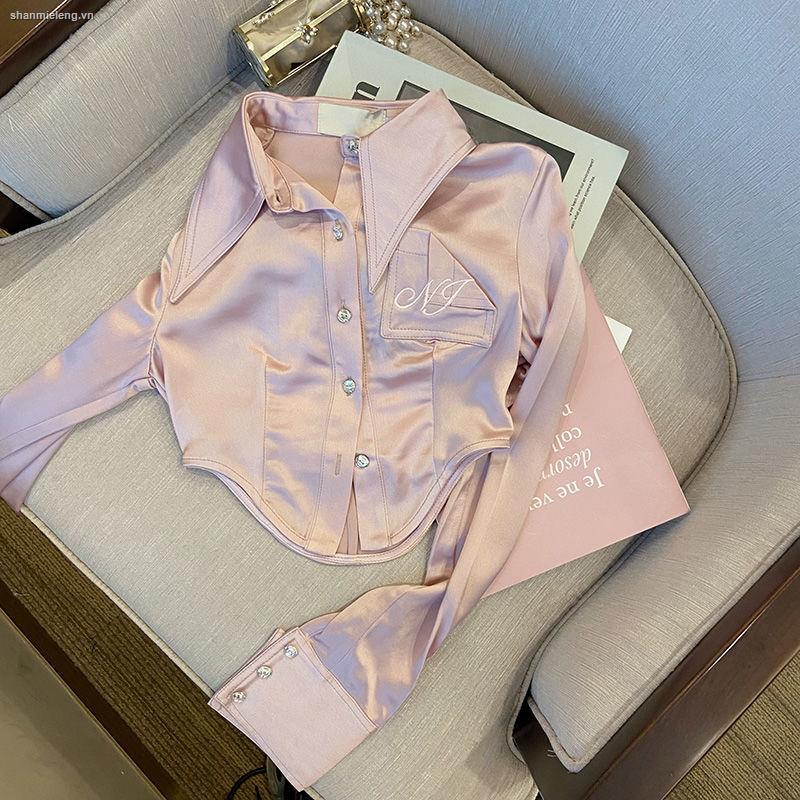 Áo sơ mi tay dài dáng ngắn phong cách thời trang sành điệu cho nữ