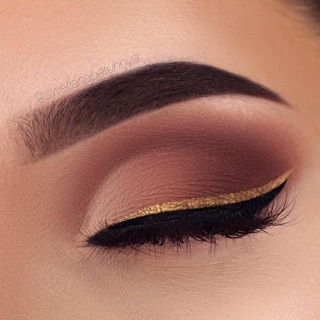 Kẻ mắt nhũ Stardust Glitter Eyeliner E.L.F