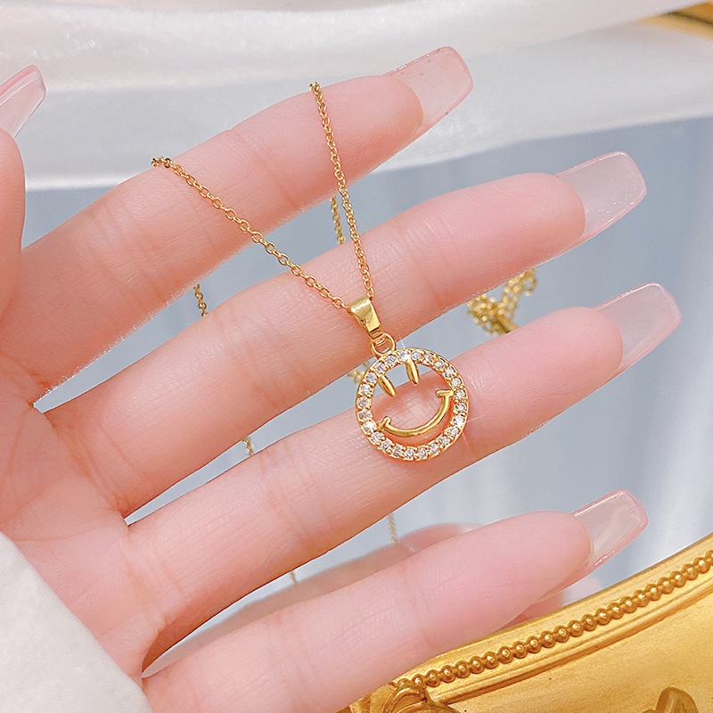 Vòng cổ Thép Titan 18K Mặt Cười Dễ Thương Dành Cho Nữ