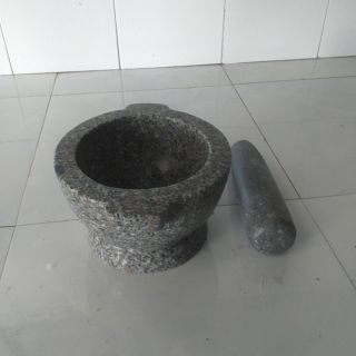 Cối đá xanh đen 18cm được mài láng