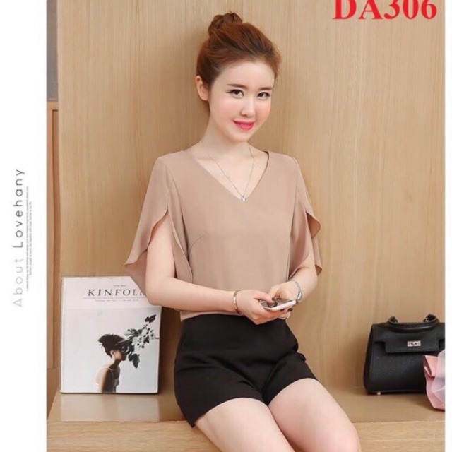 ÁO SƠ MI TAY LOE CỔ TIM