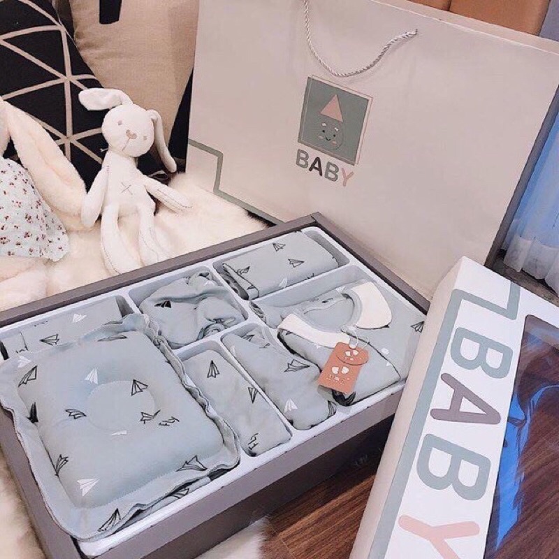 Set đồ sơ sinh quà tặng cho bé 22 chi tiết coton có hộp sang chảnh