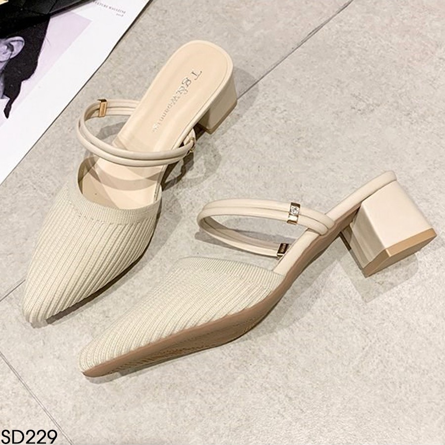 Giày Sandal Nữ Tg&amp;W Mũi Nhọn Đi Được 2 Kiểu Gót Vuông Cao 5P - Chất Da Mờ Phối Vải Sợi SD228/29