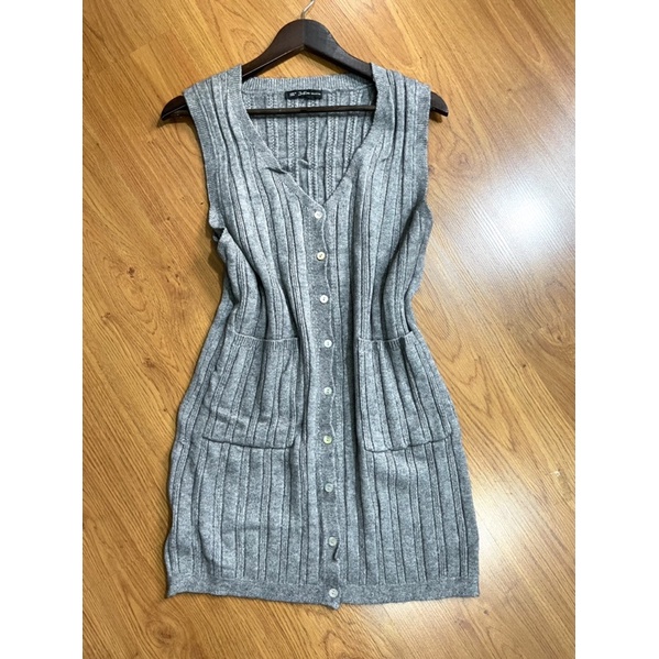 Váy đầm ghi lê nữ hãng za ra chất len có giãn thoải mái size L