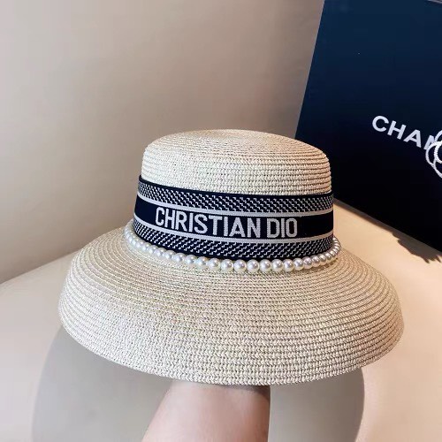 Mũ đi biển kiểu Chuông sang chảnh