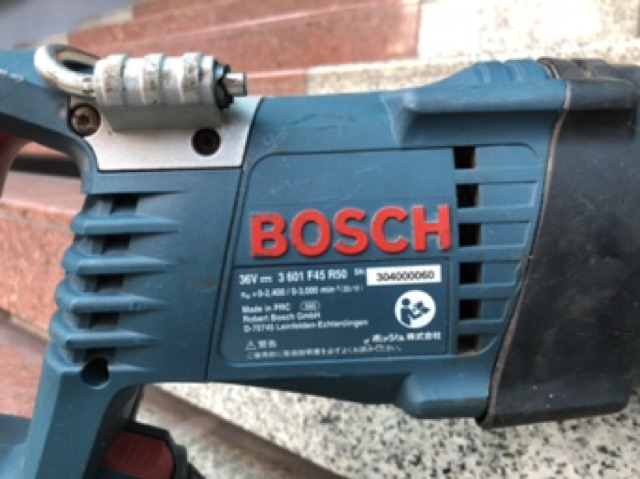 Máy cưa kiếm Bosch GSA-36 V-LI 36v (chỉ thân máy)