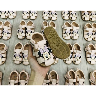 Sandal rọ HM đen và hồng