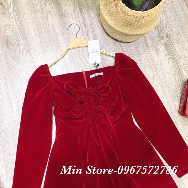 Váy nhung chun ngực