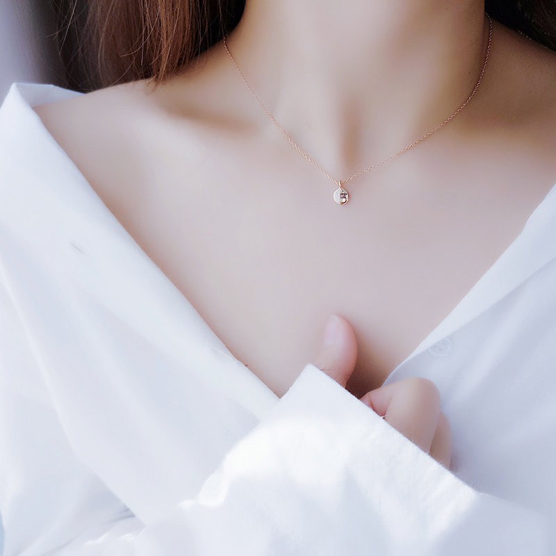 Vòng cổ ngắn bằng thép titan mạ vàng hồng nhỏ may mắn đơn giản dễ phối đồ cho nữ