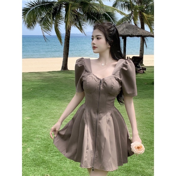 ✨💕Đầm dáng coè tay phồng màu nâu tây dang quá ạ