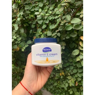 Kem dưỡng Vitamin E Redwin Úc 300g