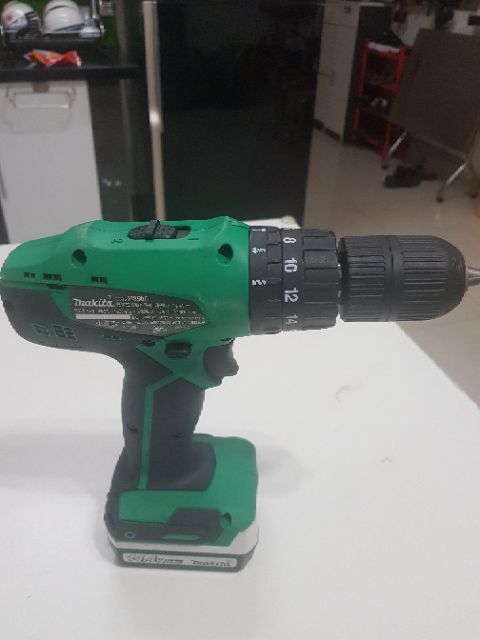 Khoan pin makita 14.4v.