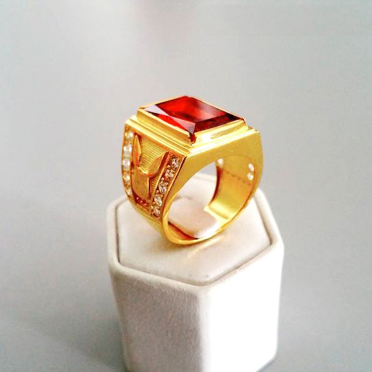 Nhẫn Playboy mạ vàng