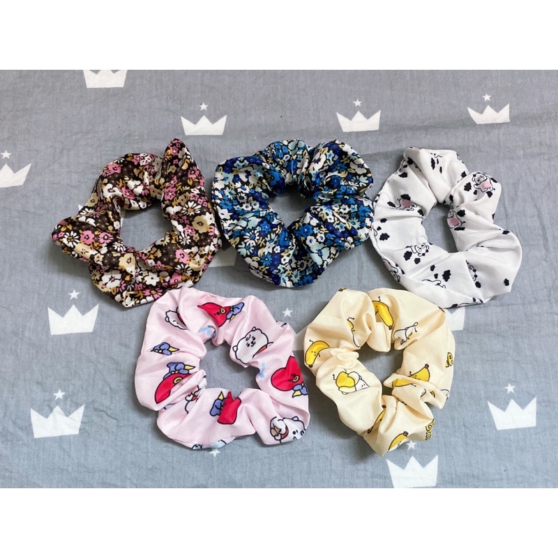 Dây cột tóc scrunchies hoạ tiết nhiều hình dễ thương