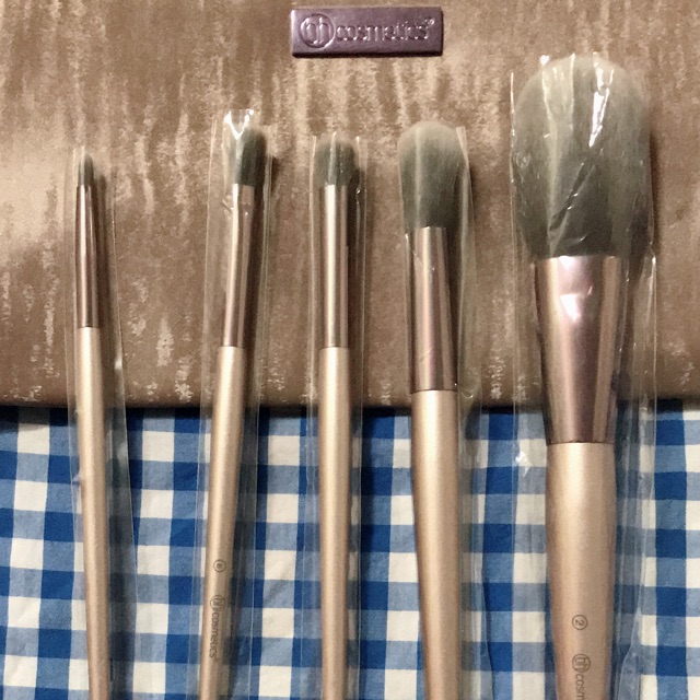 TÁCH SET bộ cọ BH Cosmetics Lavish