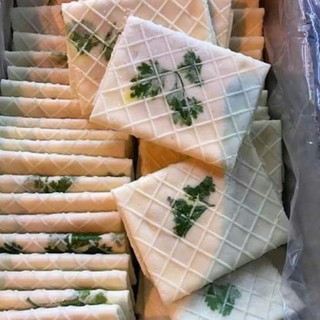 Bánh kẹp ngò nhân bơ đậu phộng - 1 bịch 500gr