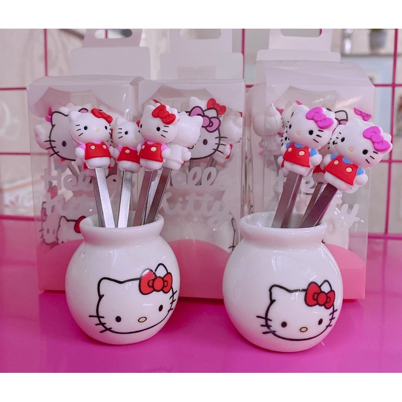 Ghim trái cây hello kitty