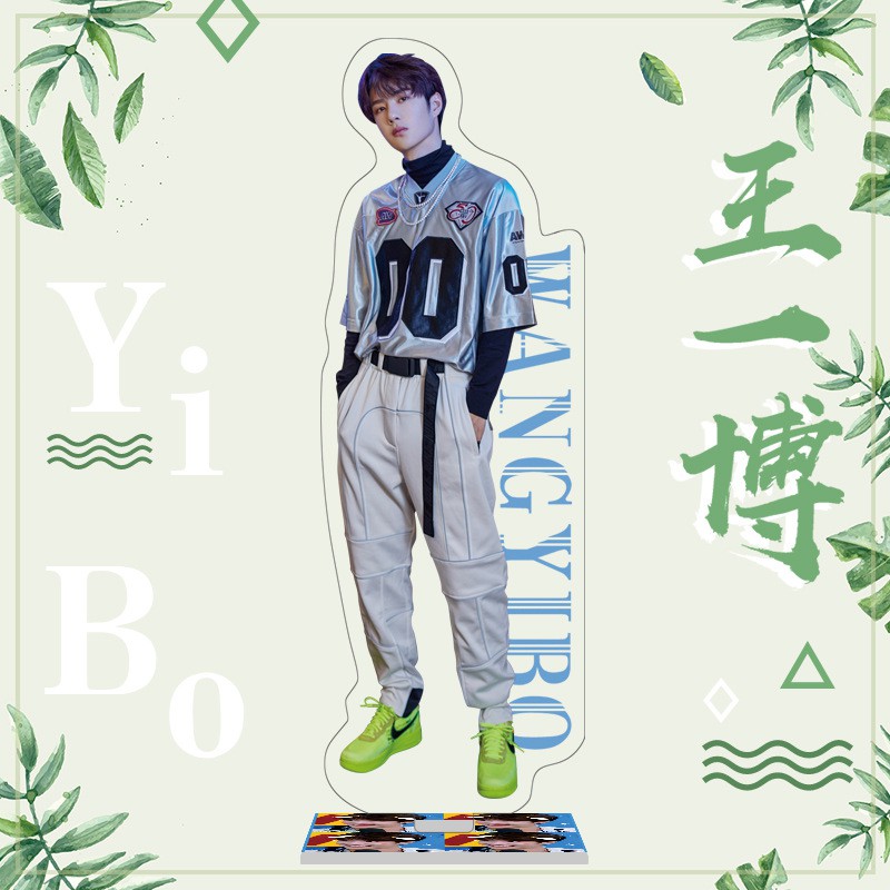 Mô hình để bàn mẫu mới nhất của Vương Nhất Bác