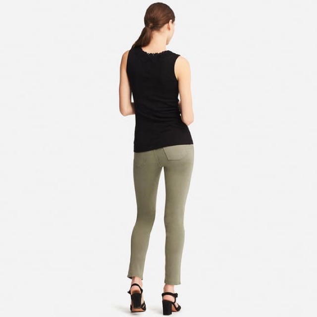 Quần legging lửng Uniqlo | BigBuy360 - bigbuy360.vn