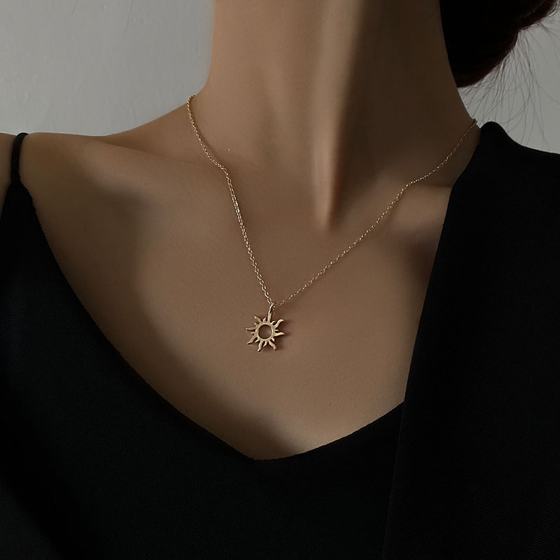 [ Mã FAHOTCB1505 giảm 10K đơn bất kỳ] Butterfly Pendant Necklace Clavicle Chain Fine Jewelry