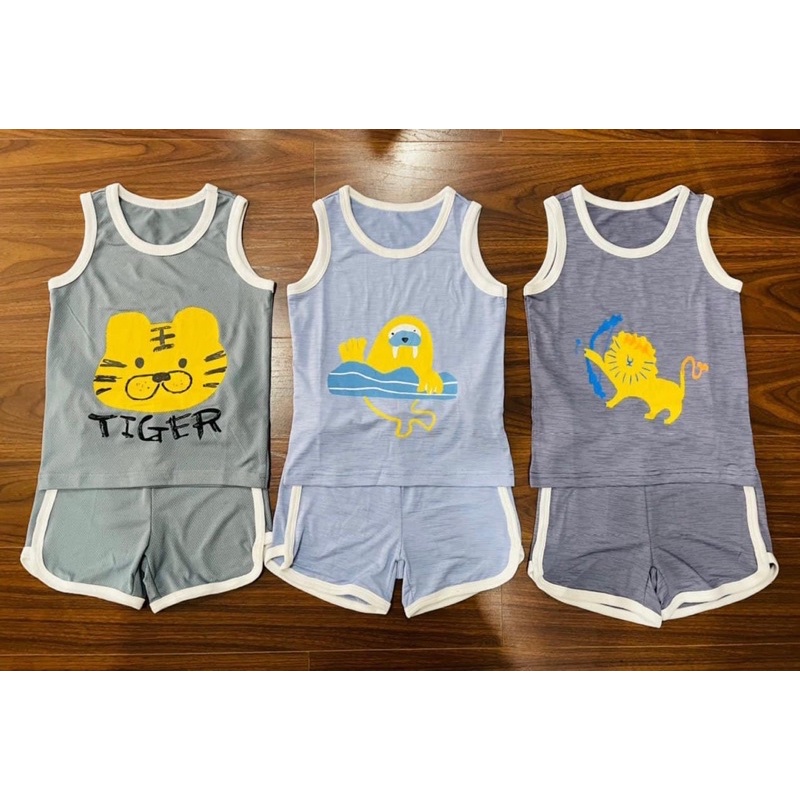 Bộ ba lỗ Mrkids