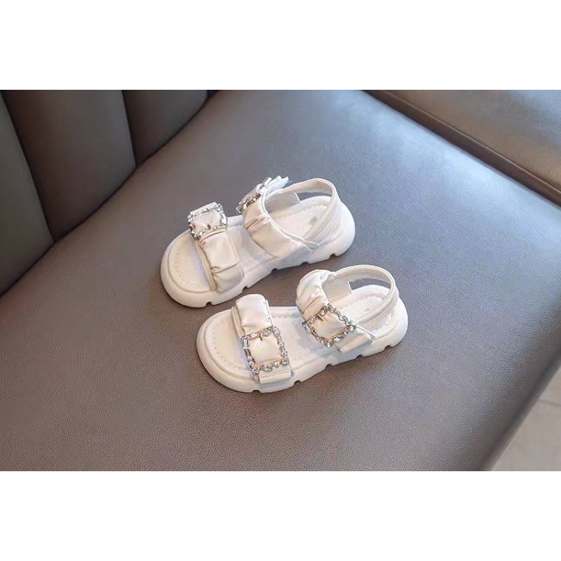 Giày sandal bé gái mã 2232