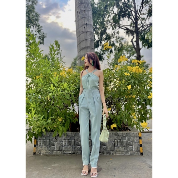 Áo dây dạng yếm