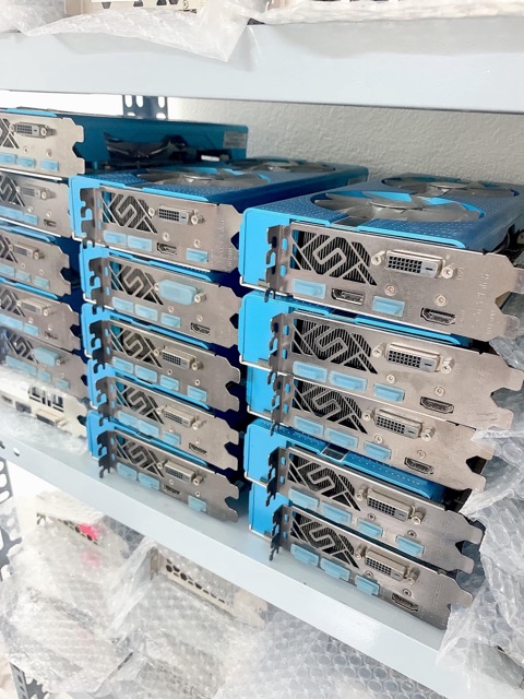 [Mã ELCL05 giảm 5% đơn 500K] Card màn hình VGA Sapphire XANH RX 580 8GB | BigBuy360 - bigbuy360.vn