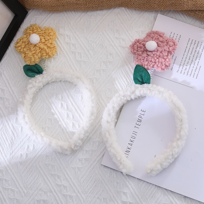 Băng Đô Cài Tóc Bọc Nhung Lông Cừu Đính Hoa Nhỏ Dễ Thương Phong Cách Hàn Quốc Dùng Rửa Mặt Trang Điểm