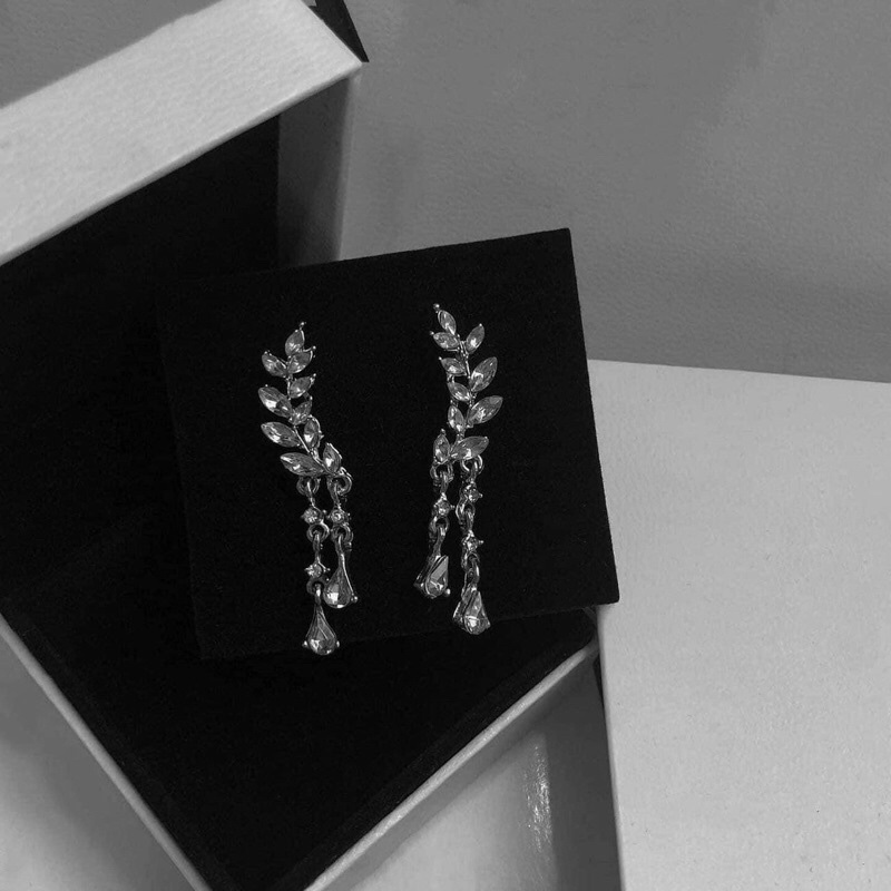 BÔNG LÁ CỰC XINH BẠC TA