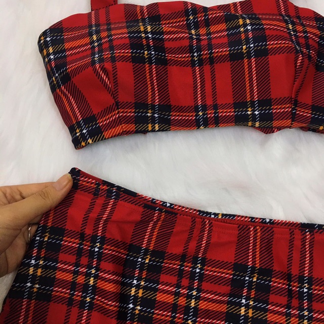 Siêu phẩm caro hai mảnh đỏ cạp cao chất 2019