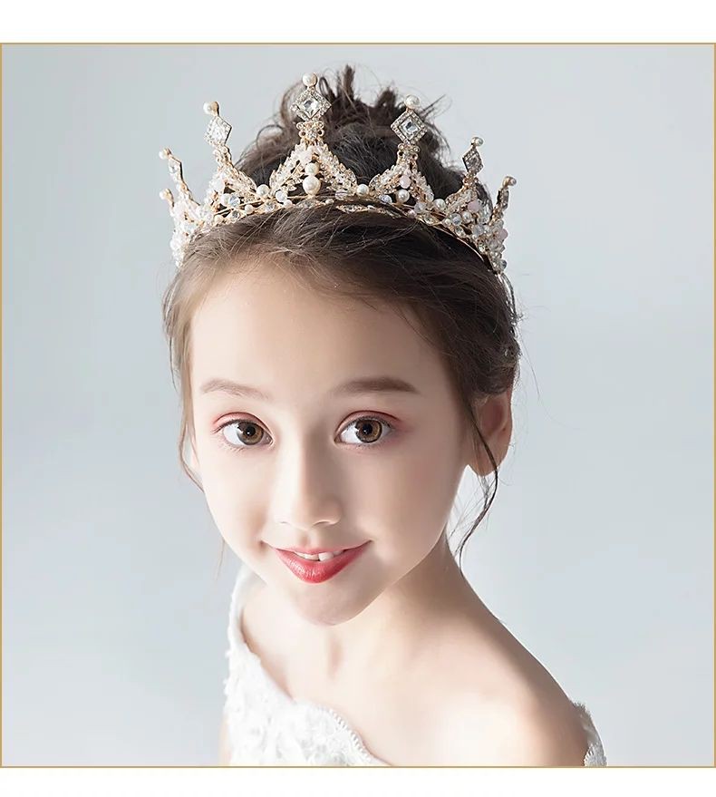 Vương miện công chúa xinh xắn cho bé gái