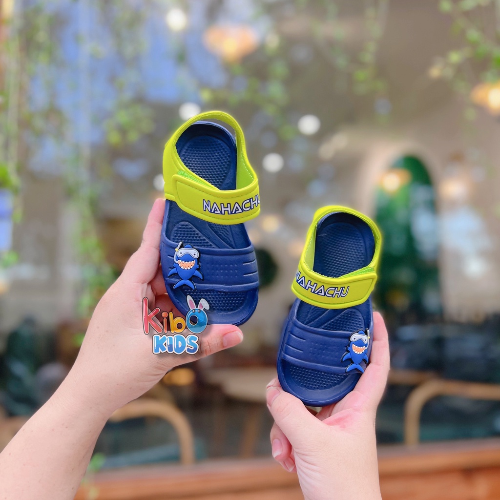 ￼￼￼Sandal Xốp Cho Bé Trai Siêu Nhẹ Siêu Bền Hoạ Tiết Cá Mập SA409