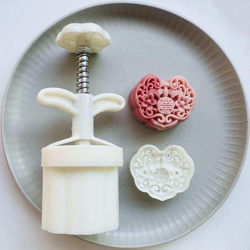 Khuôn Nhựa Làm Bánh Trung Thu Hình Ổ Khóa 50g DIY