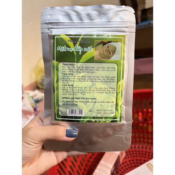 BỘT MẶT NẠ TRẦN KIM HUYỀN 100gr