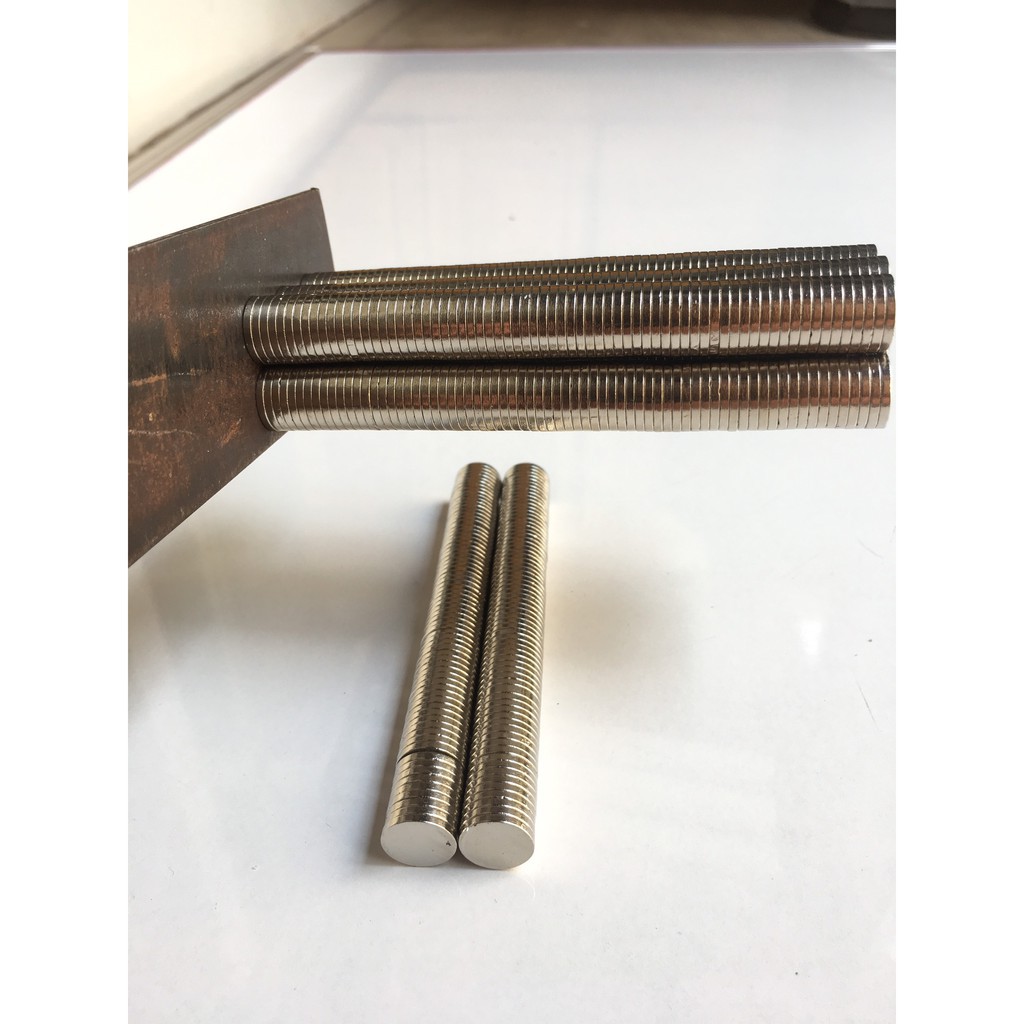 Nam châm trắng đất hiếm 12x1,5 lực từ cực mạnh