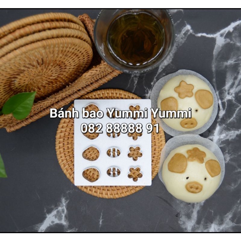 Khuôn làm bánh bao hình con lợn