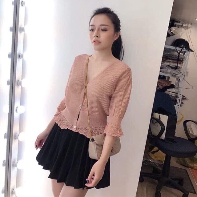 Áo len cổ v siêu xinh