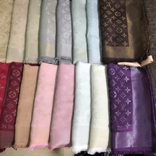 Khăn LV hàng mới về đủ màu full box 330k
