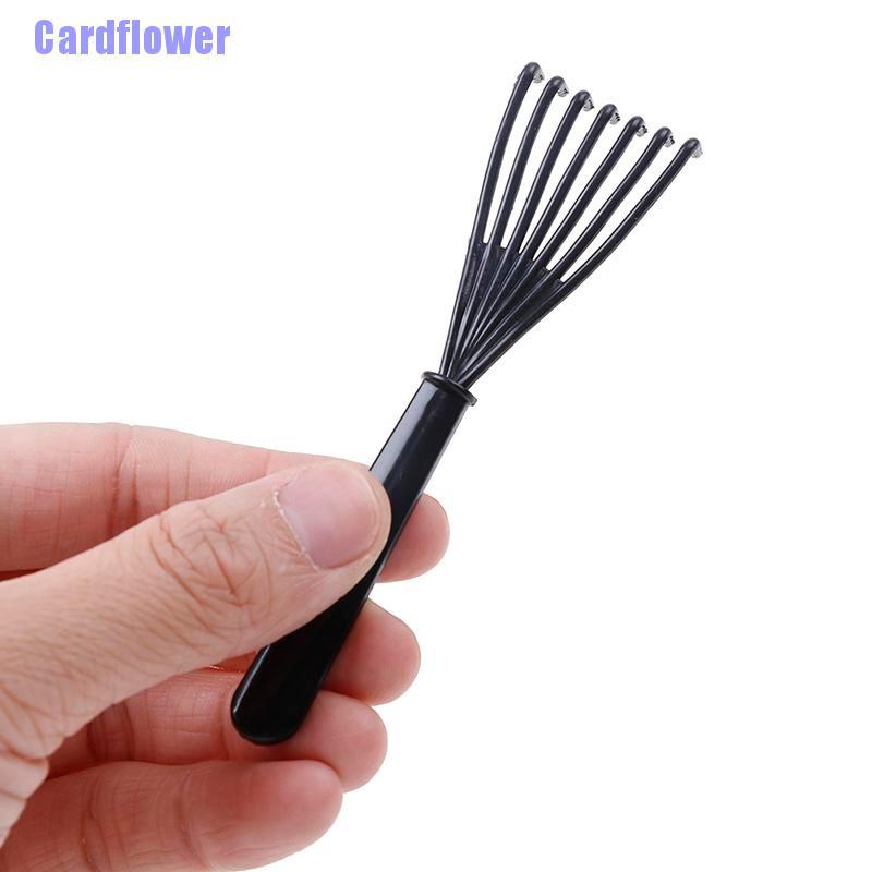 Bộ 2 Dụng Cụ Chải Tóc Mềm Mại Dễ Sử Dụng