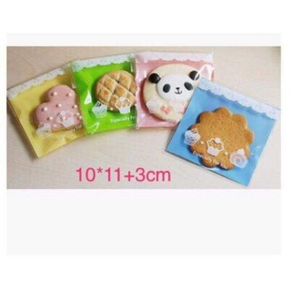 Túi đựng bánh dứa, cookie các màu dán miệng( tập 100 chiếc)