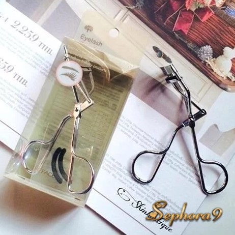 Kẹp bấm mi siêu cong TFS Eyelash Curler The Face Shop kèm 2 lõi thay am toàn không rụng mi