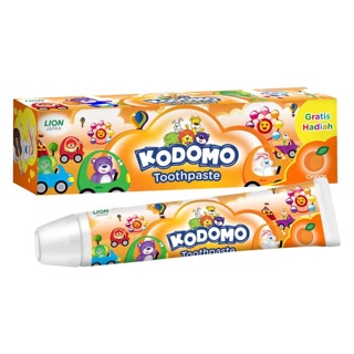 Kem đánh răng em bé KODOMO đủ loại.