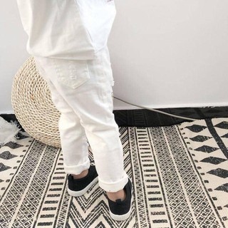 Quần kaki trắng cho bé trai