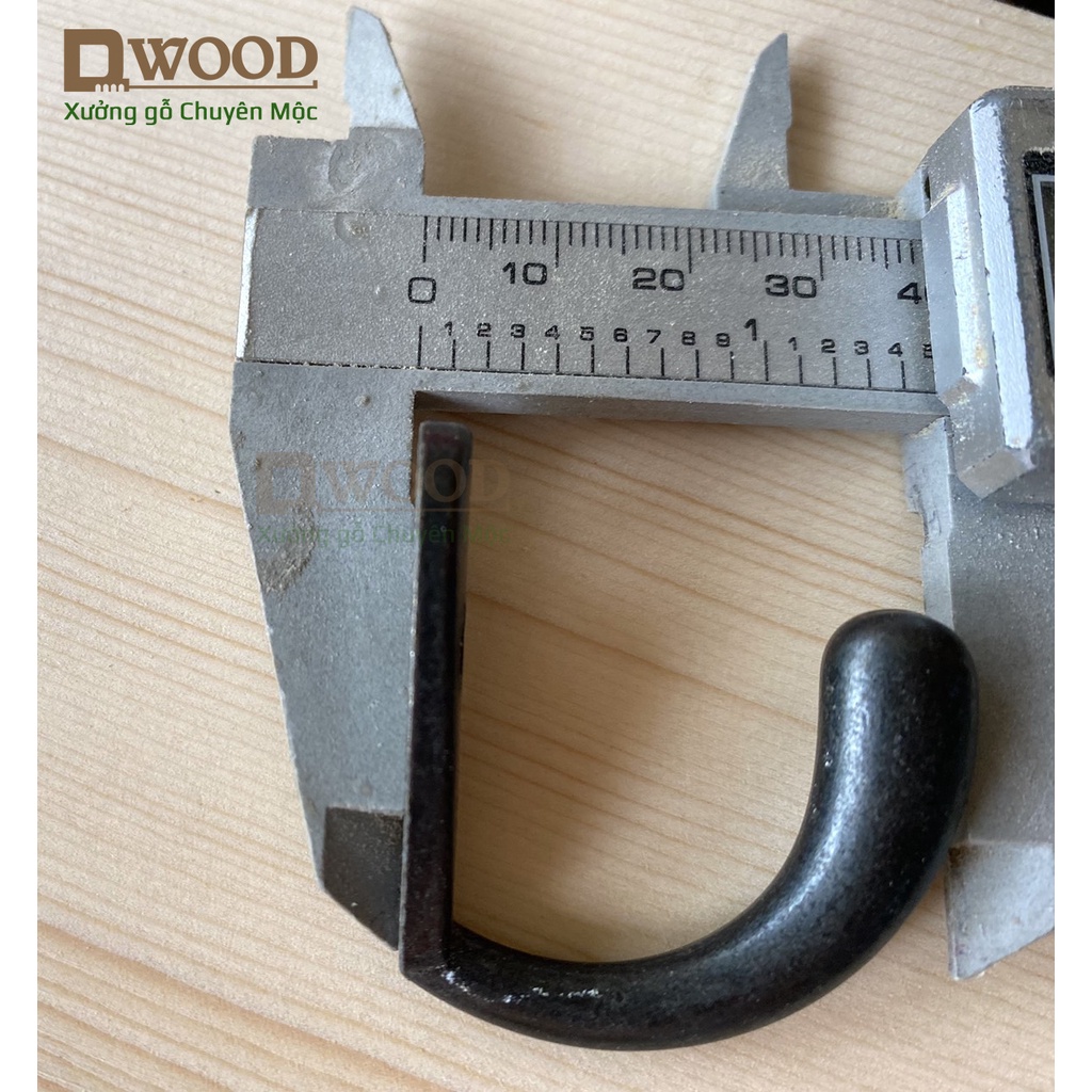 Móc treo đồ Dwood giả cổ màu cổ điển 40mm