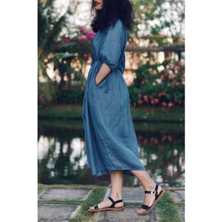 Đầm linen thắt eo