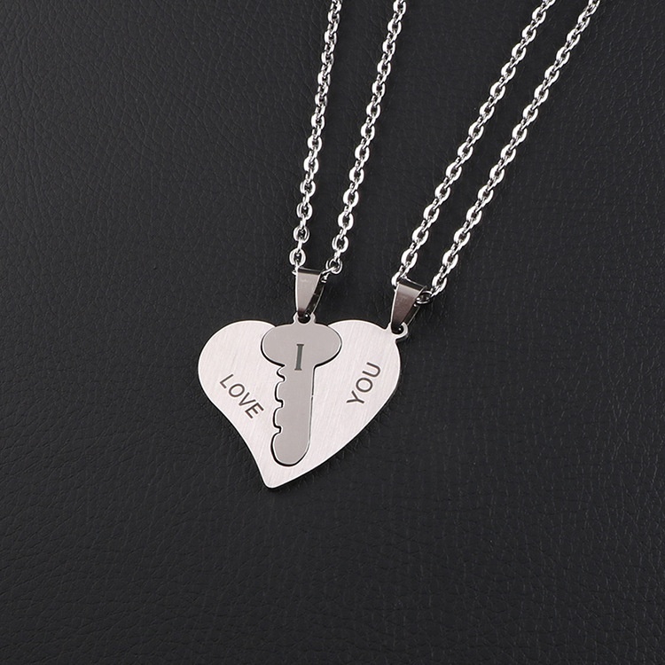 Simple and fashion titanium steel love couple necklace