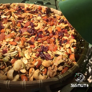 Granola không yến mạch TrailMixed hạt dinh dưỡng cao cấp, Ngũ cốc ăn sáng lành mạnh , Ăn vặt không tăng cân